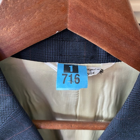 Grand Prix Professional Equestrian Jacket - Picture 4 of 6